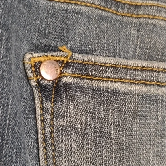 Judy Blue Distressed Jeans - Picture 8 of 10